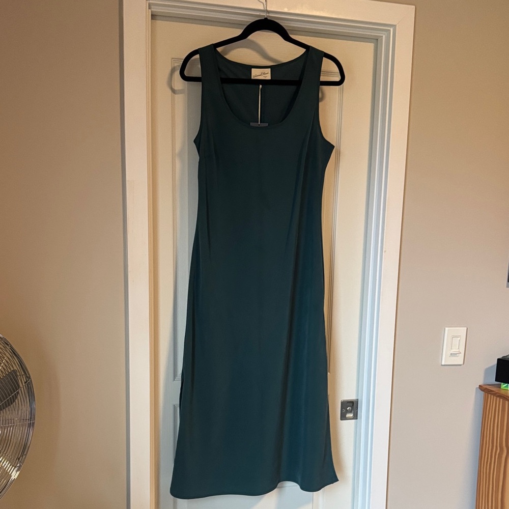Universal Thread Teal Midi Dress Medium NWT
